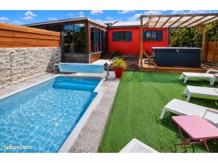 saint-joseph – villa de standing avec piscine et jacuzzi