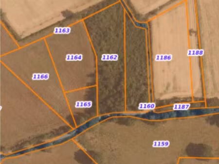 vends parcelle terrain loisir ou agricole..