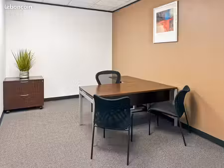 bureau privé à louer – regus factories le bourget à le bourget