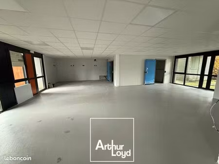 local commercial 174 m² brive-la-gaillarde