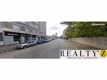 local commercial 60 m²