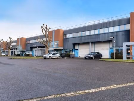 local d'activité 495 m²