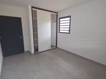 villa 5 pièces 110 m²