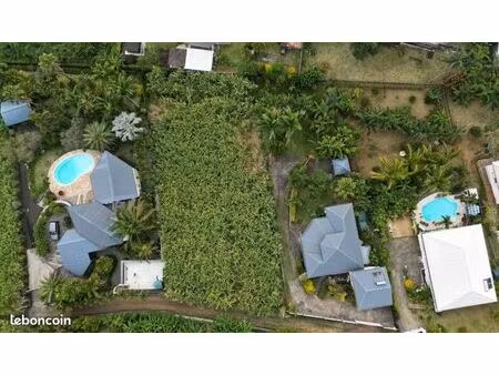 terrain a vendre (le tampon) 1550 m2