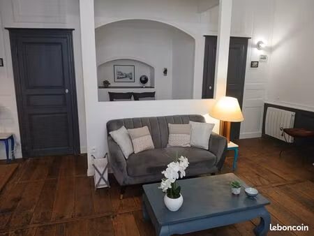 a louer studio meublé 38 m2