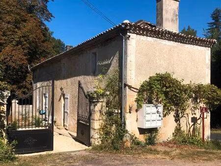 location vide 3 chambres