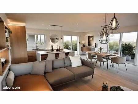 maison 5 pièces 104 m²