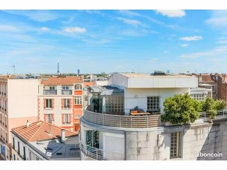 vends loft avec vue tour eiffel