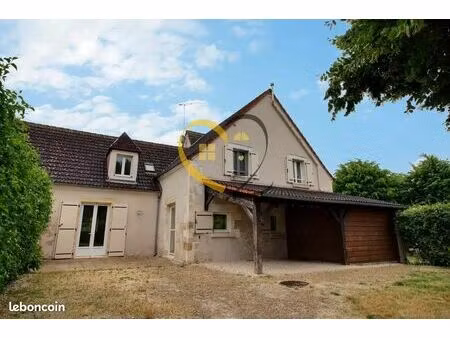 maison 165 m² plaimpied-givaudins