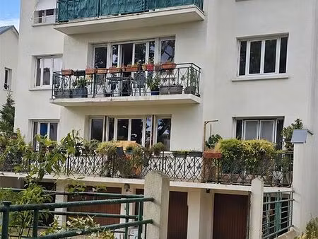 les vallées – appartement familial de 121 m² avec balcon  garage et vue dégagée
