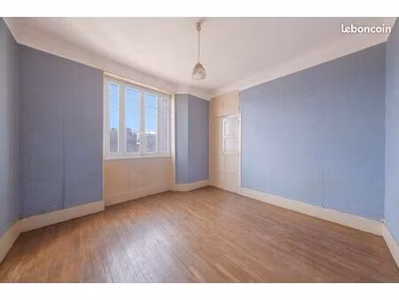 appartement 1 pièce 32 m²