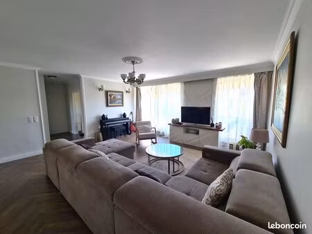 lumineux & familial – appartement 4/5 pièces de 103 m² – quartier point-du-jour – 5ème éta