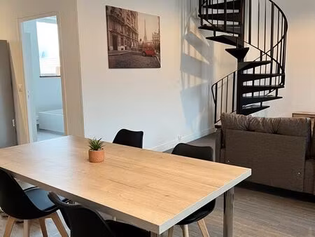 location t4 duplex meublé