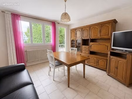 appartement f3 au centre ville