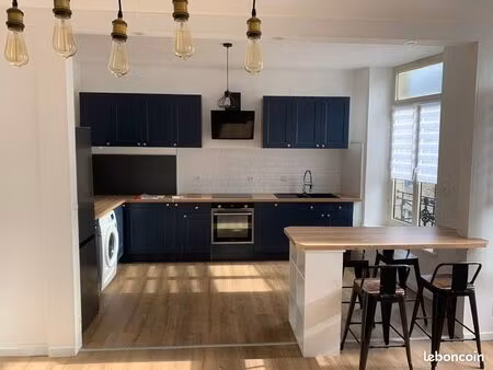 appartement t4 93m2 refait à neuf centre-ville