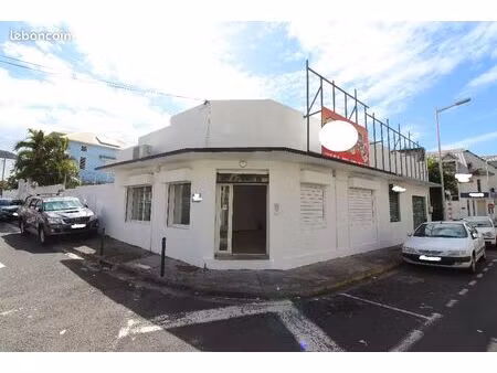 local commercial 108 m² saint denis