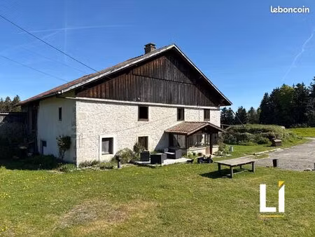 maison 7 pièces 151 m²