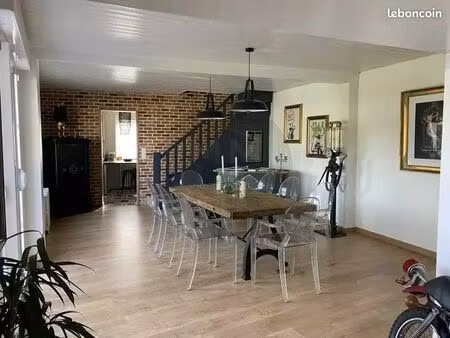 maison 6 pièces 140 m²