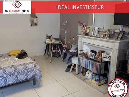 studio 1 pièce 27 m²