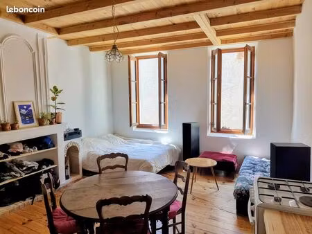 sous-location studio juillet août