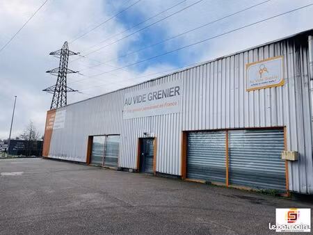 local 1121 m² évreux