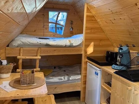 maison cabane en bois isolée chauffée/tiny house