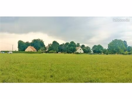terrain 1 001 m² colletot