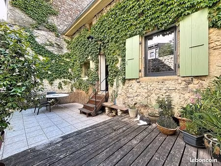 maison 7 pièces 204 m²