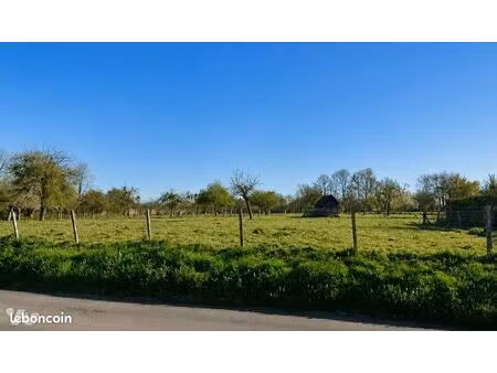 terrain 2040 m² la lande st leger
