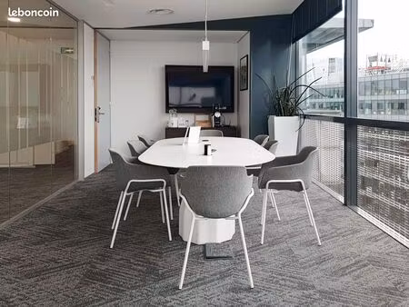 bureau privé à louer pour 4 personnes à issy les moulineaux  camille desmoulins issy les m