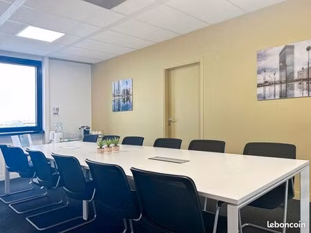 bureau en espace ouvert à louer pour 10 personnes à rueil  gare rueil-malmaison
