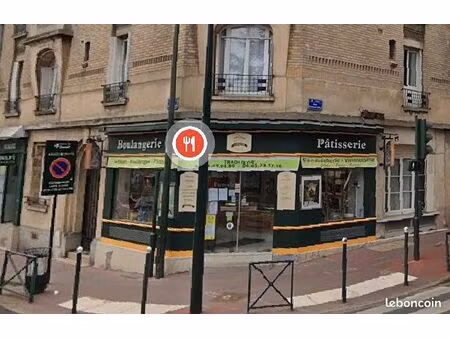 mur de commerces - camart gare