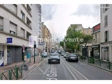 local commercial 188 m²