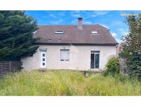 maison 5 pièces 101 m²