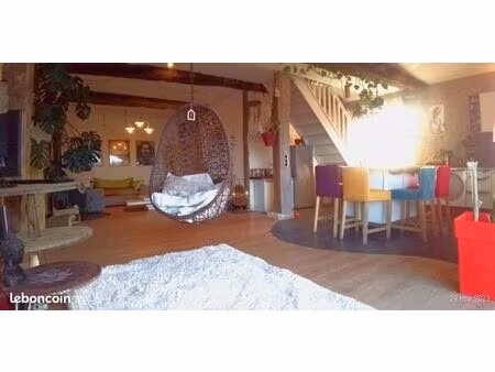 maison pleine de charme  3 chambres  130m2