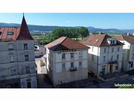appartement 4 pièces 90 m²