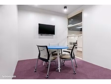 bureau privé à louer pour 4 personnes à puteaux  la defense tour initiale puteaux