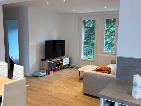 appartement t3 de 68 m² entièrement rénové