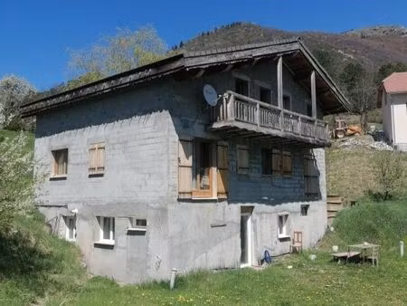 chalet 5 pièces 180 m²
