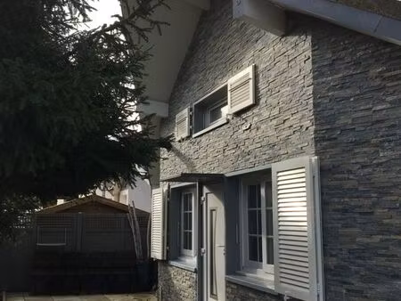 chalet à métabief avec garage