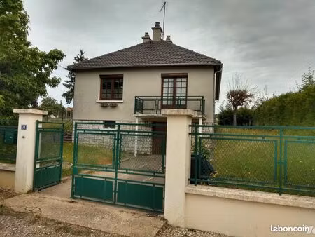 pavillon 4 pièces 81 m²