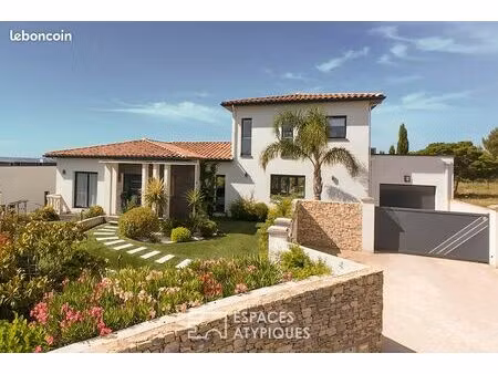 villa 5 pièces 180 m²