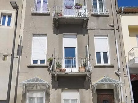 immeuble 5 pièces 95 m²