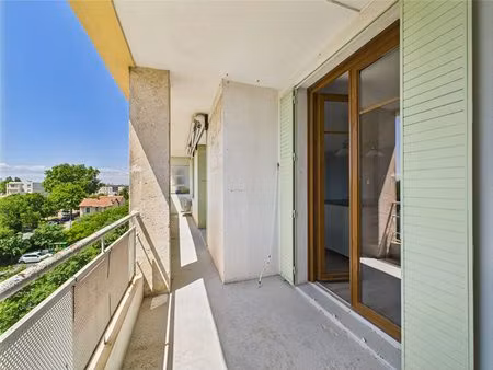 exclusivite // avignon em // appartement avec garage fermé de
