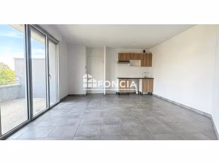 appartement 3 pieces avec terrasse et parking sous sol
