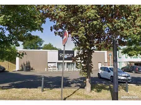 boutique 723 m² champigny sur marne
