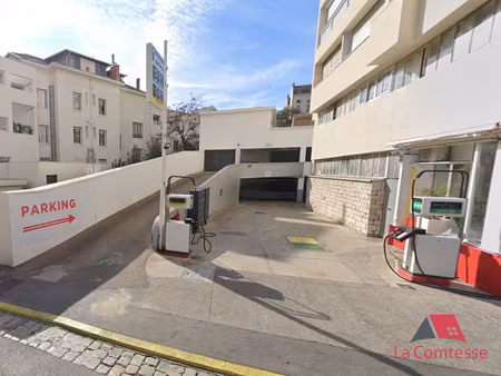 garage fermé 88 mermoz 13008 marseille