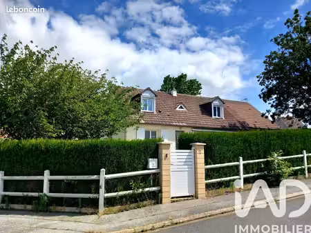 pavillon 5 pièces 146 m²