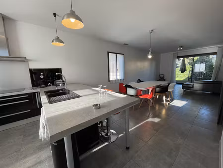 gradignan campus - maison 185 m2 meublée