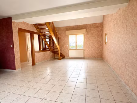 la couture maison individuelle de 109 m2 (1 300 m2 de ter